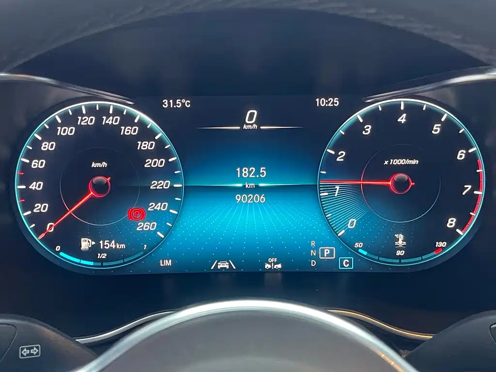 Mercedes-Benz GLC — миниатюра 15