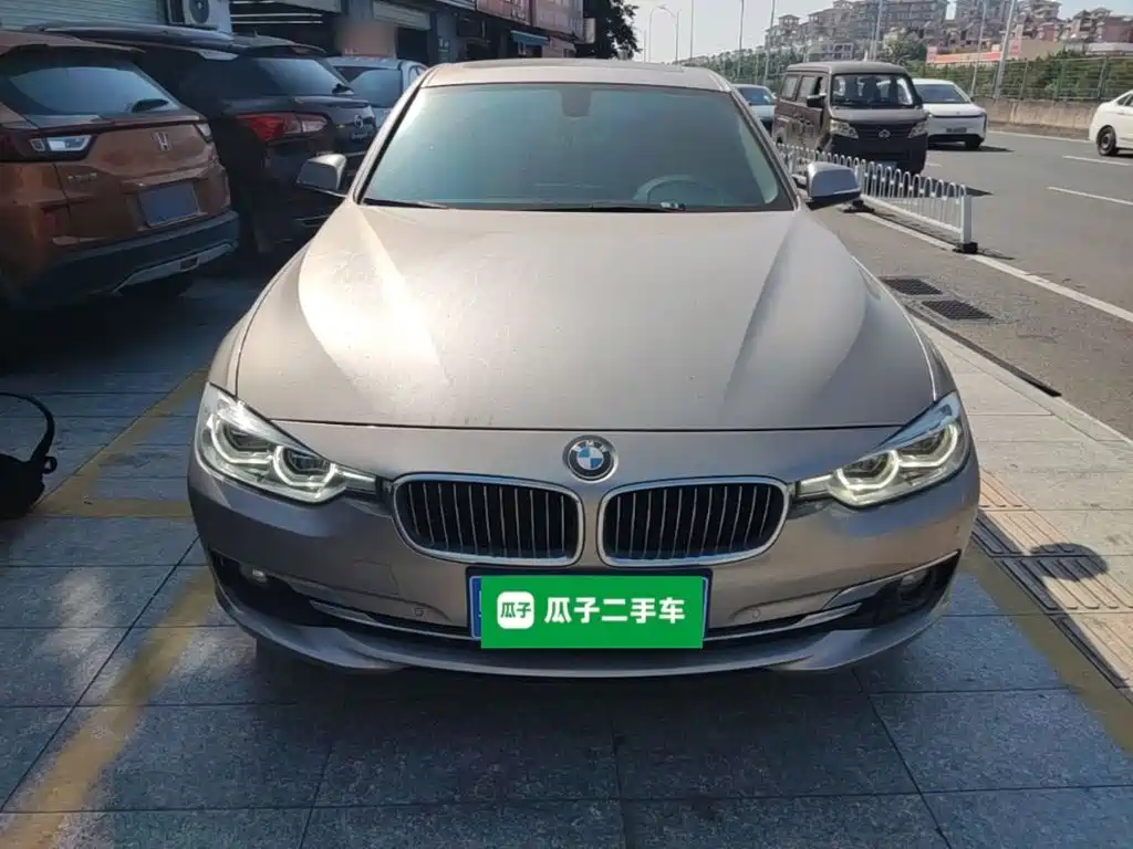 BMW 3 Series — миниатюра 3