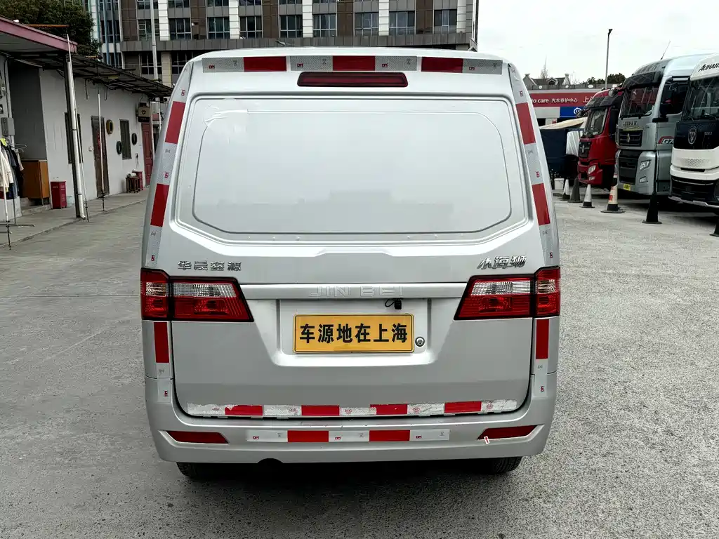 Jinbei X30 2024 1.5L 2/5 мест