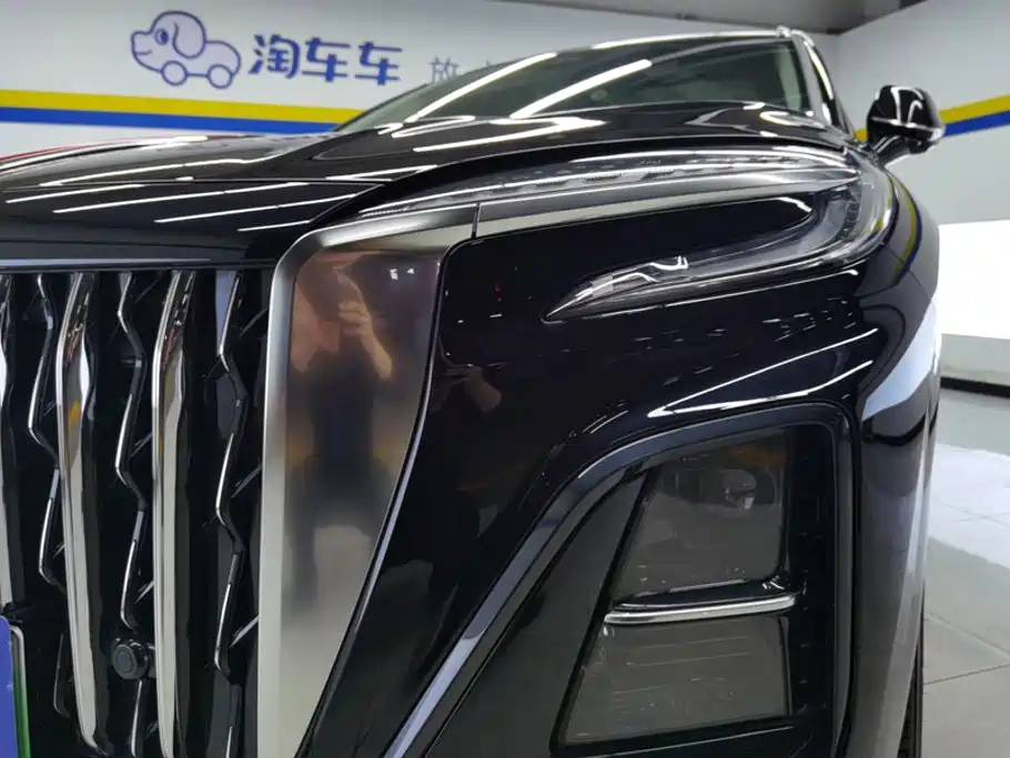 Hongqi Hongqi HS3 PHEV — миниатюра 5