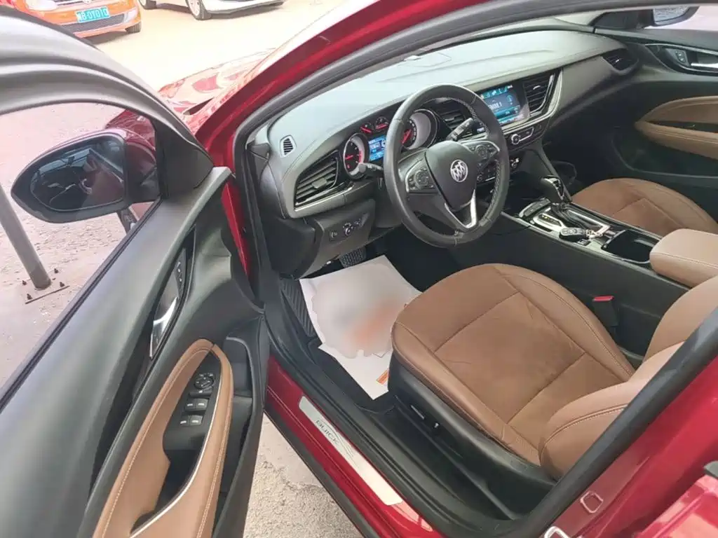 Buick Regal — миниатюра 16