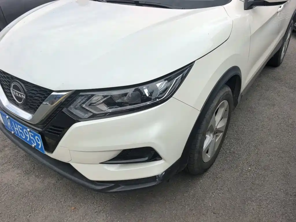 Nissan Qashqai — миниатюра 24