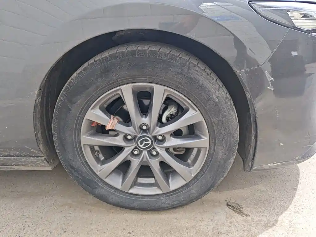 Mazda 3 Axela — миниатюра 24