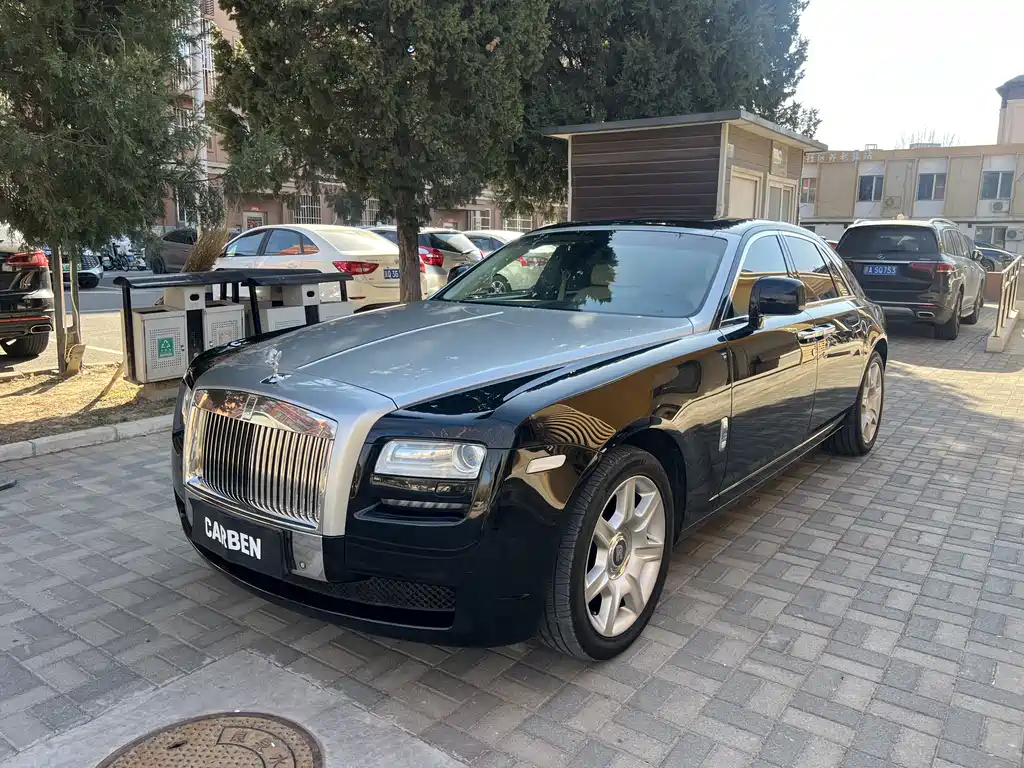 Rolls-Royce Ghost 2011