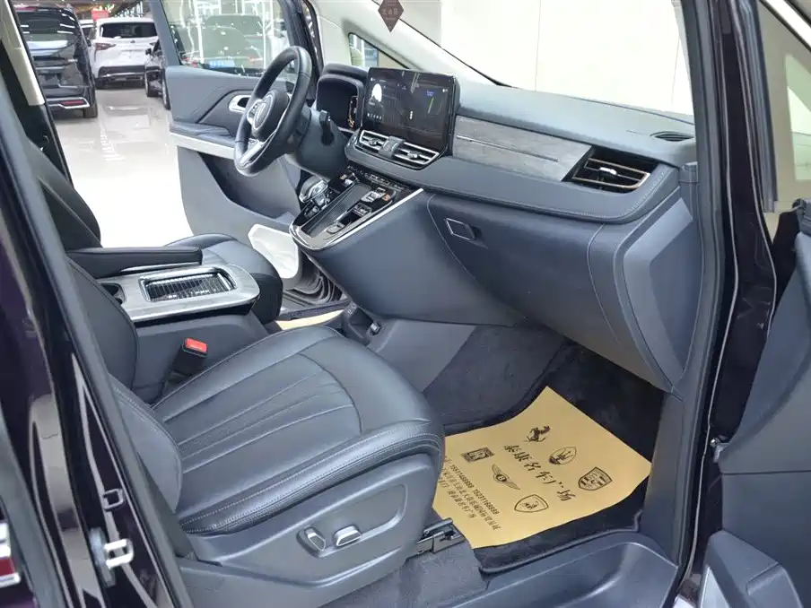 Hongqi HONGQI HQ9 PHEV