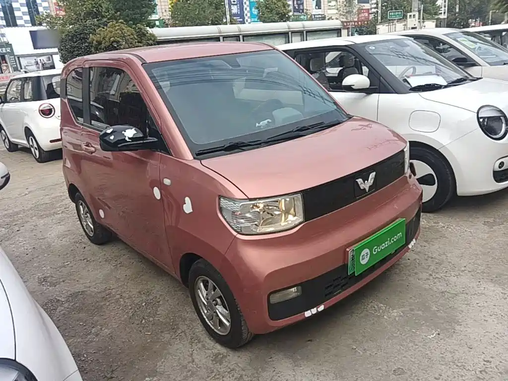 Wuling MINIEV — миниатюра 4