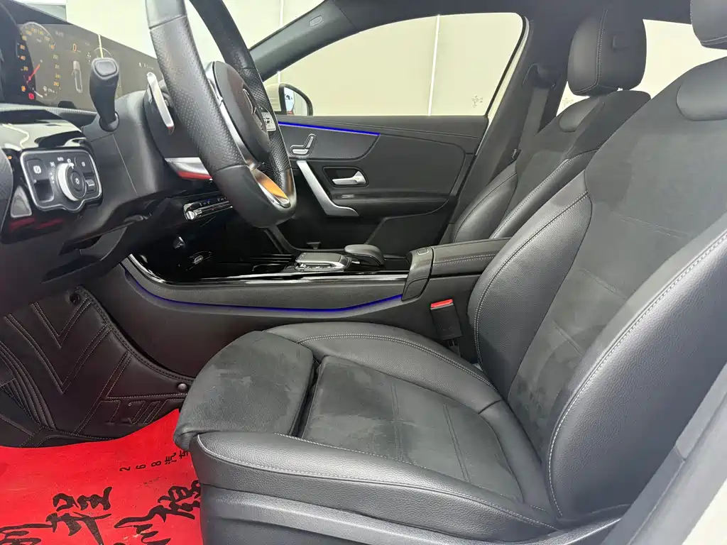 Mercedes-Benz A-Class — миниатюра 4