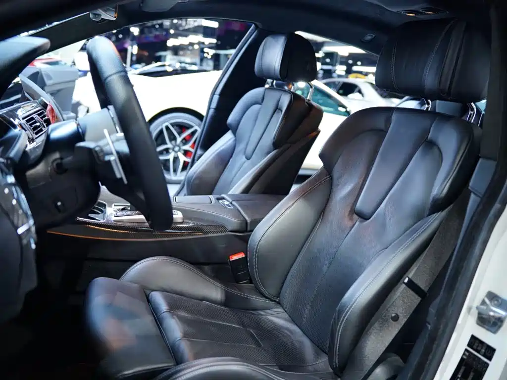 BMW M6 — миниатюра 15