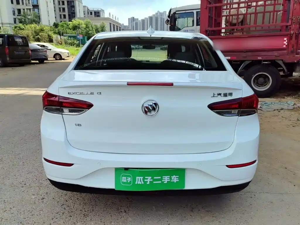 Buick Excelle — миниатюра 6