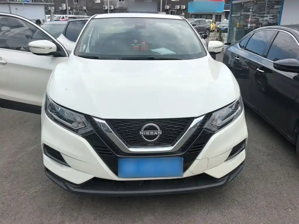 Nissan Qashqai — миниатюра 3