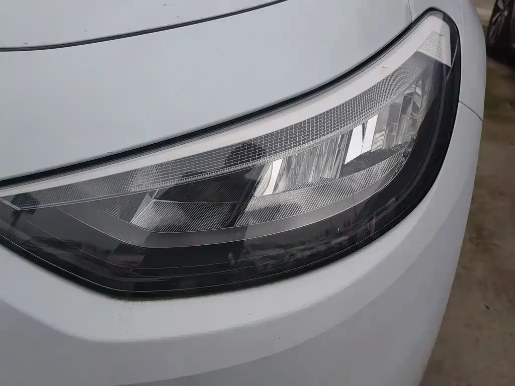 Volkswagen ID.3 — миниатюра 10
