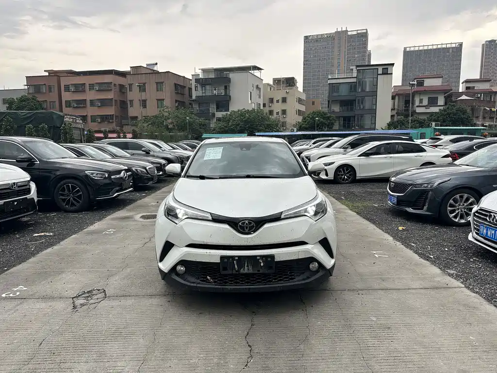 Toyota C-HR — миниатюра 2