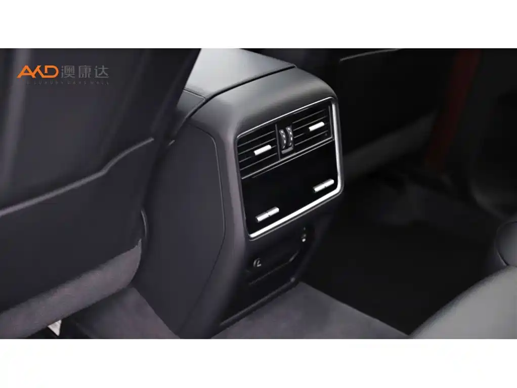 Porsche Cayenne — миниатюра 9
