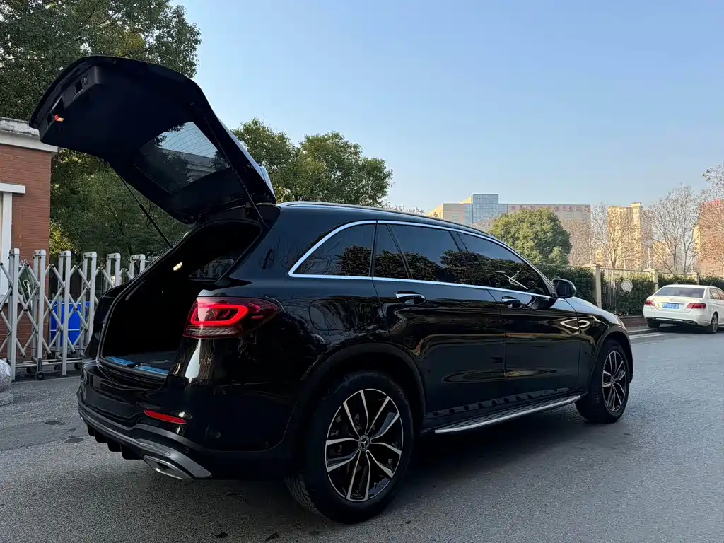 Mercedes-Benz GLC — миниатюра 5