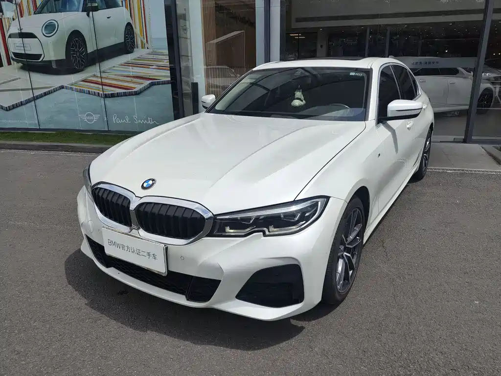 BMW 3 Series 2022