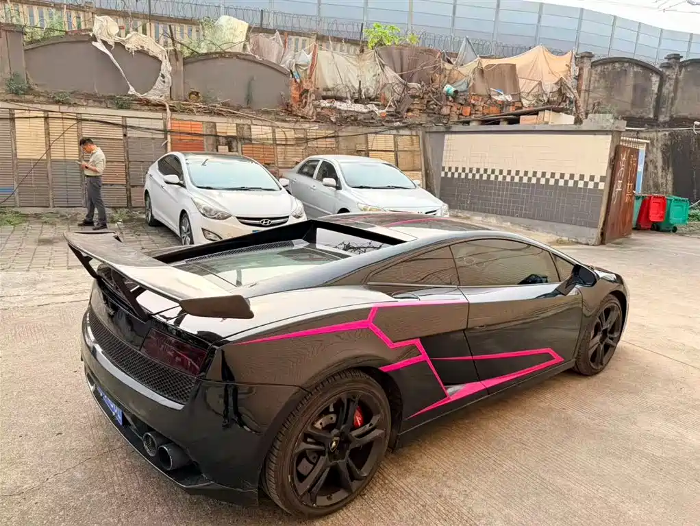Lamborghini Gallardo 2012 LP 560-4 Gold Edition