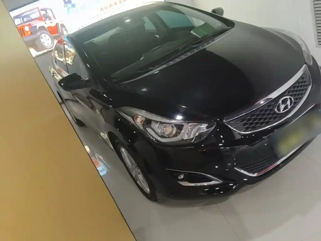 Hyundai Elantra Langdong — миниатюра 4