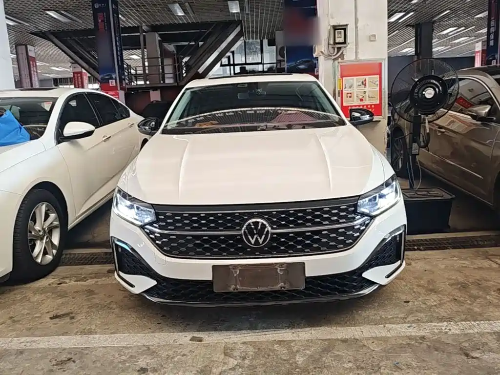 Volkswagen Lavida — миниатюра 3