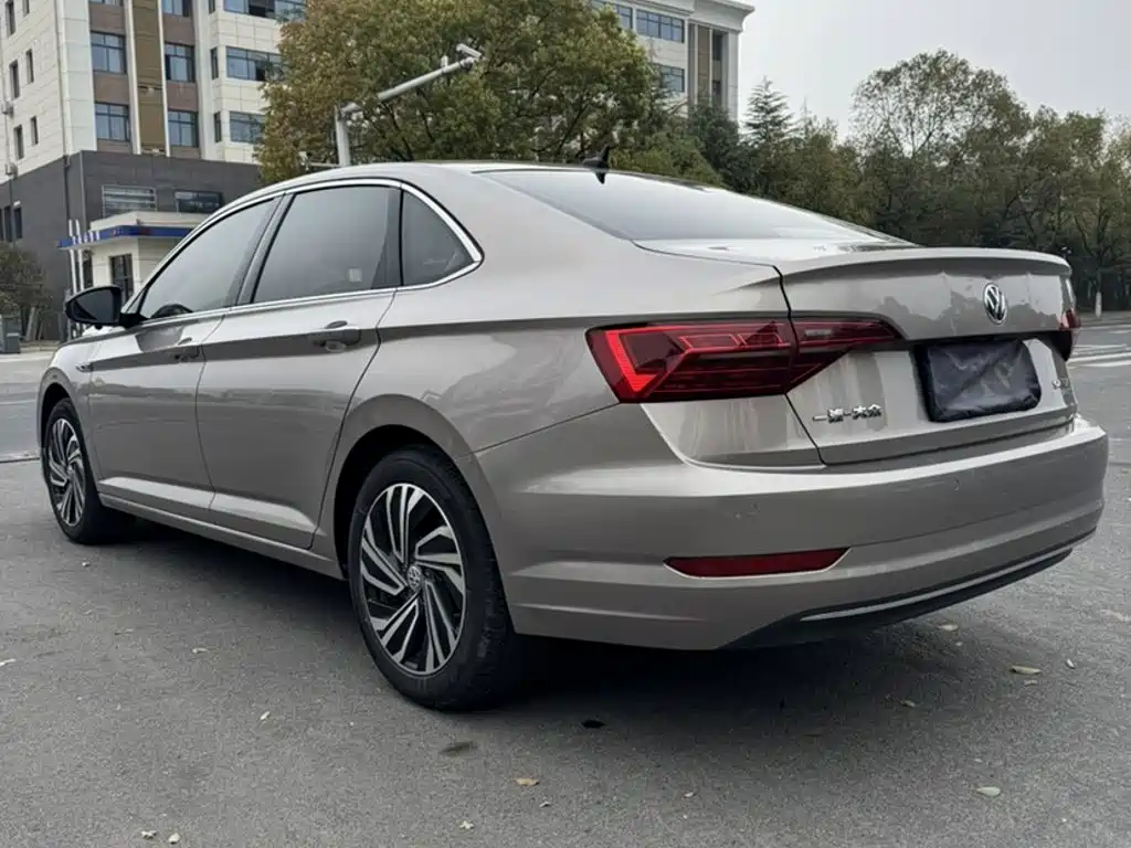 Volkswagen Sagitar — миниатюра 9