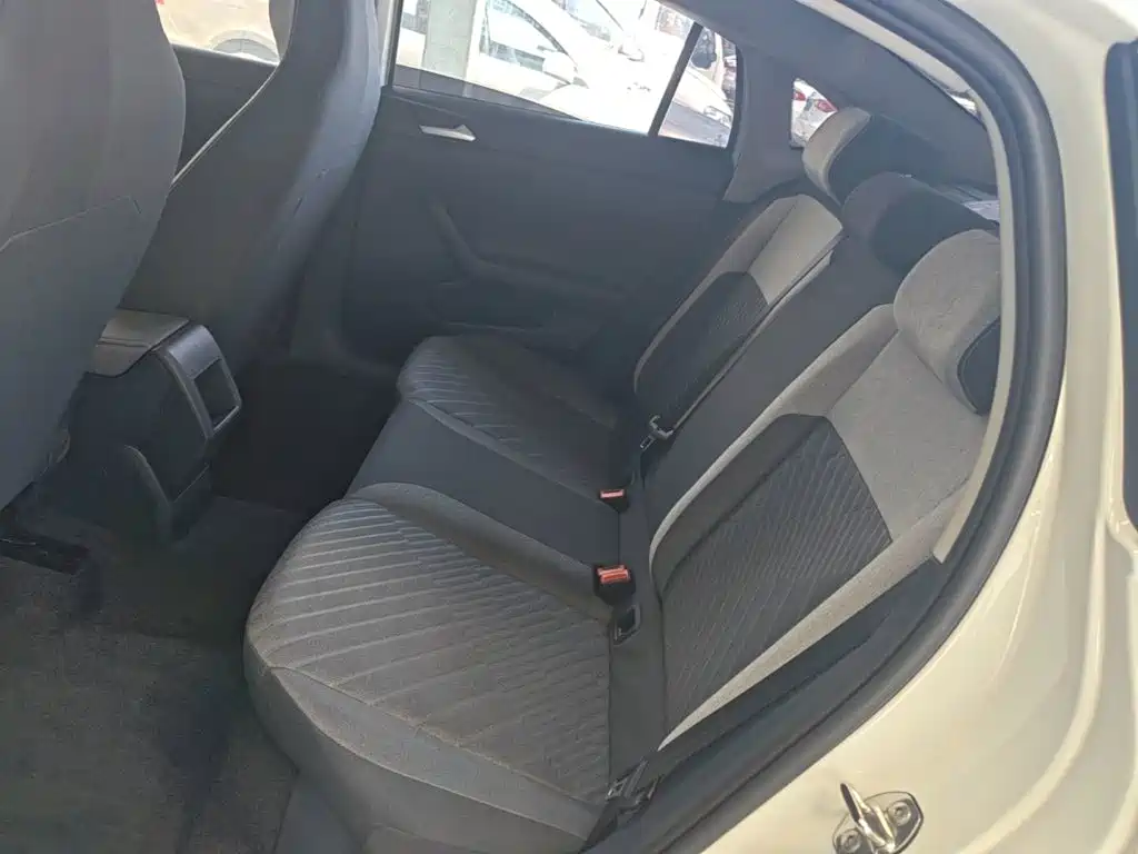 Volkswagen Lavida — миниатюра 17