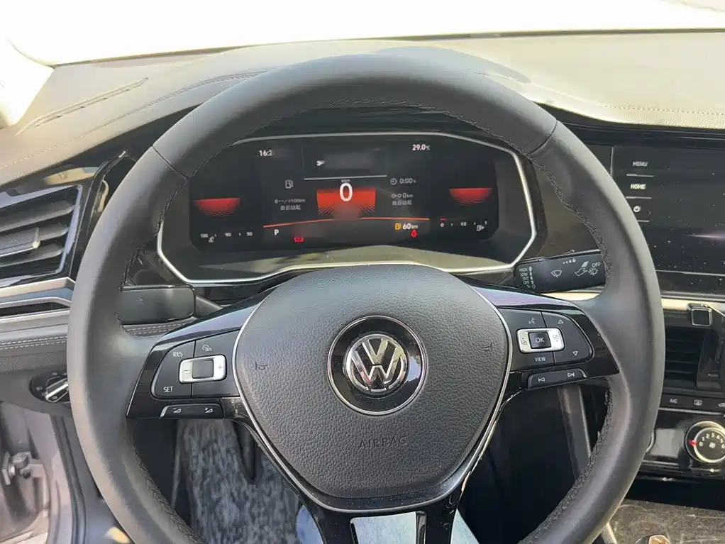 Volkswagen Sagitar — миниатюра 4