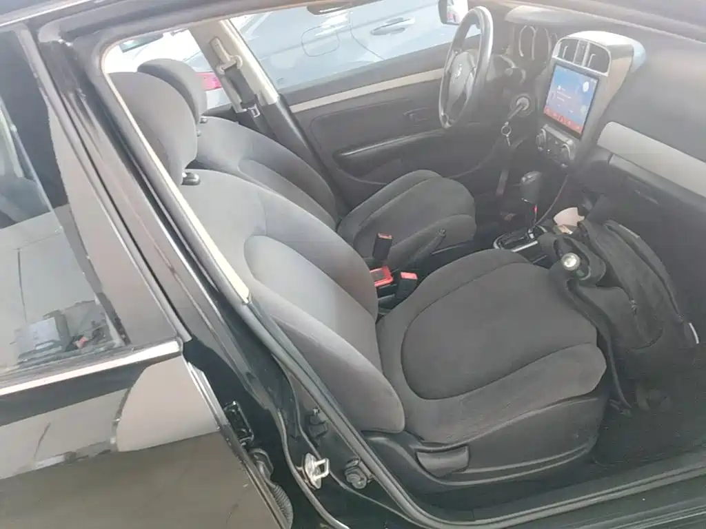 Nissan Sylphy — миниатюра 25