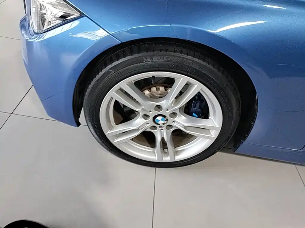 BMW 3 Series — миниатюра 23