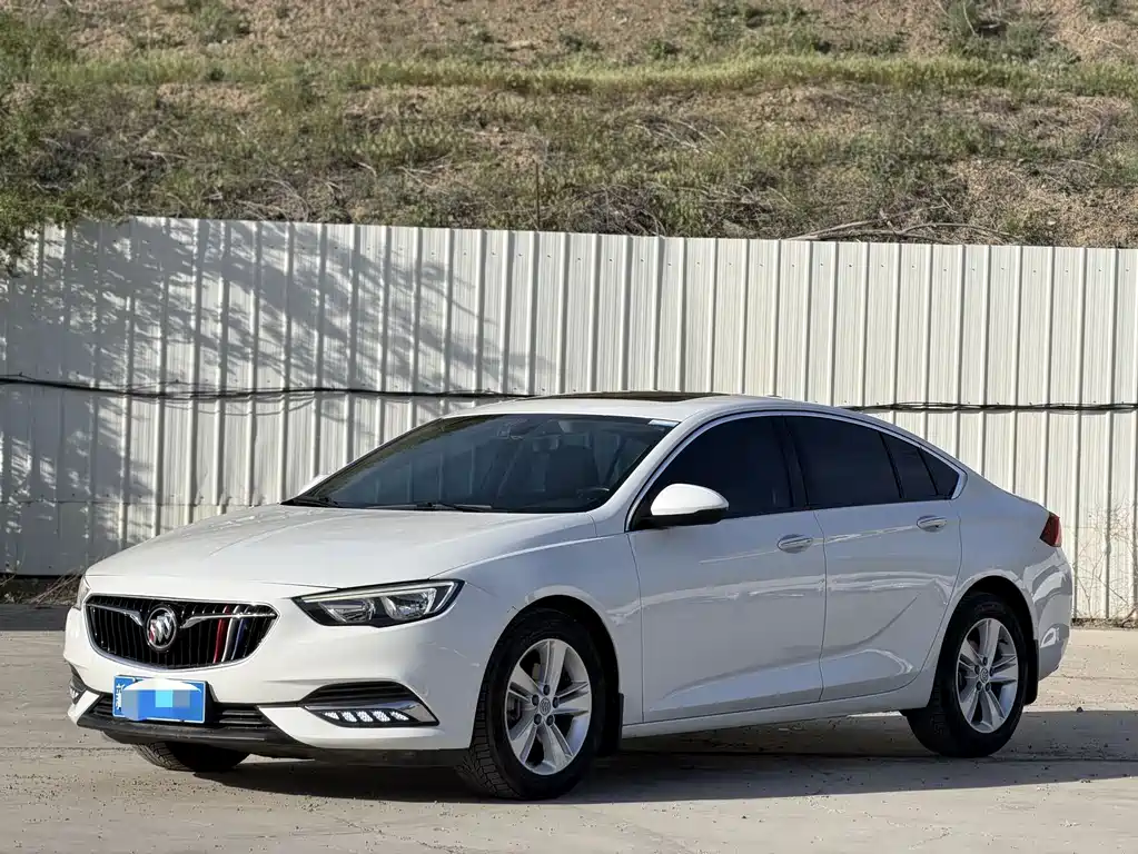 Buick Regal 2018