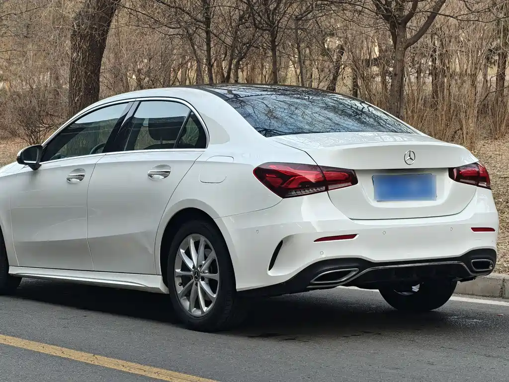 MERCEDES-BENZ A CLASS