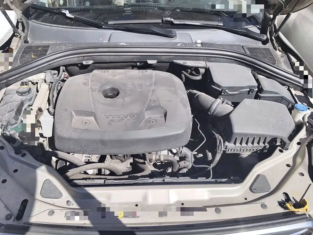 Volvo XC60 — миниатюра 21