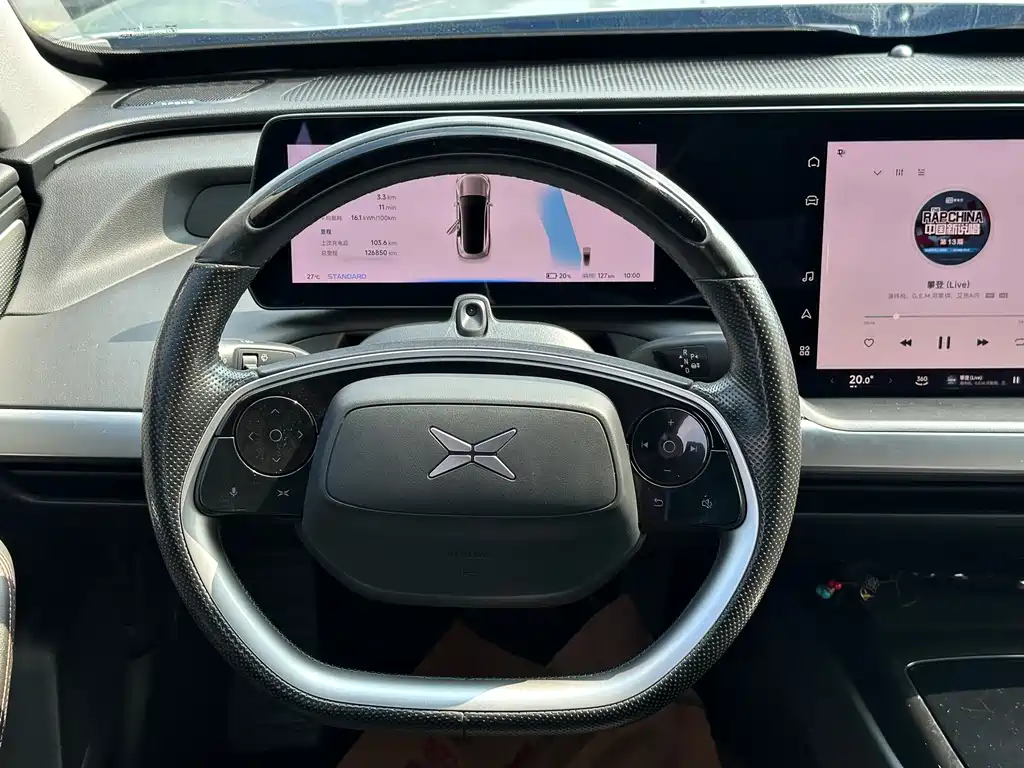 XPeng P7 — миниатюра 8