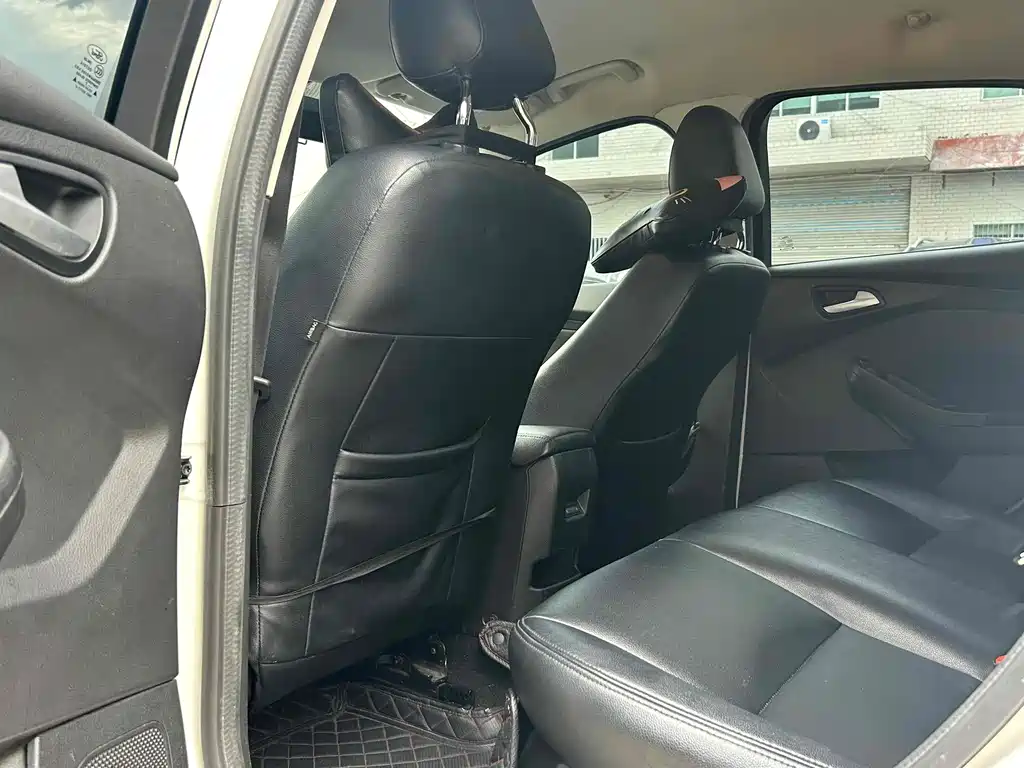 Ford Focus 2017 1.6L AT Comfort