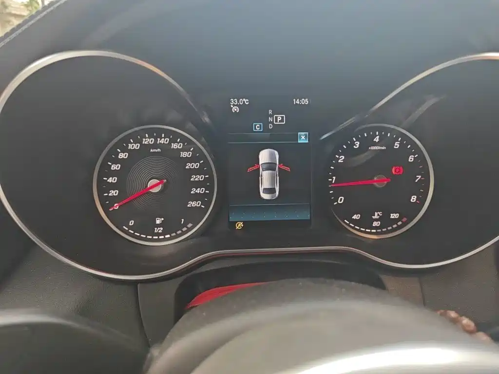 Mercedes-Benz C-Class — миниатюра 12