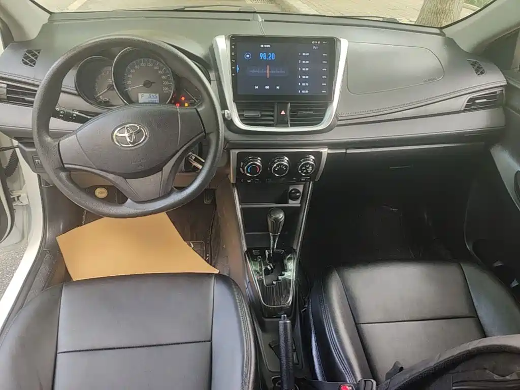 Toyota Vios — миниатюра 10