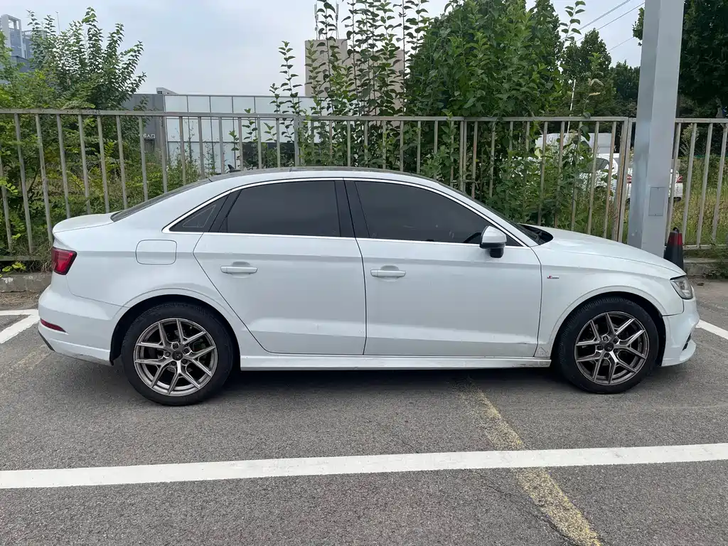 Audi A3 — миниатюра 7