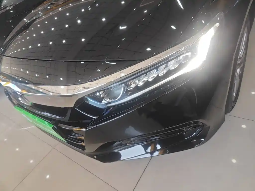 Honda Accord — миниатюра 24