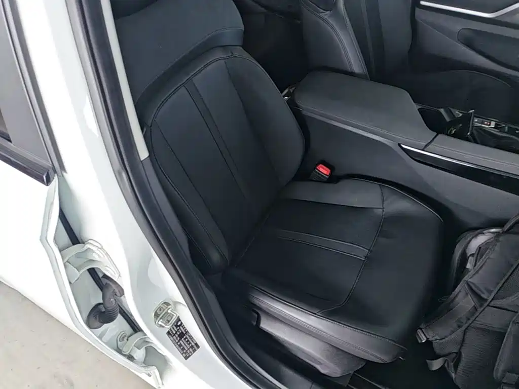 Baojun Valli — миниатюра 25