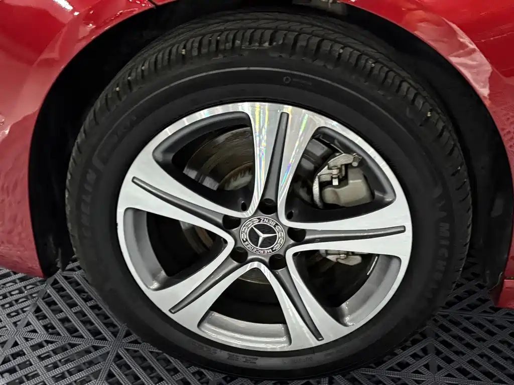 Mercedes-Benz C-Class — миниатюра 13