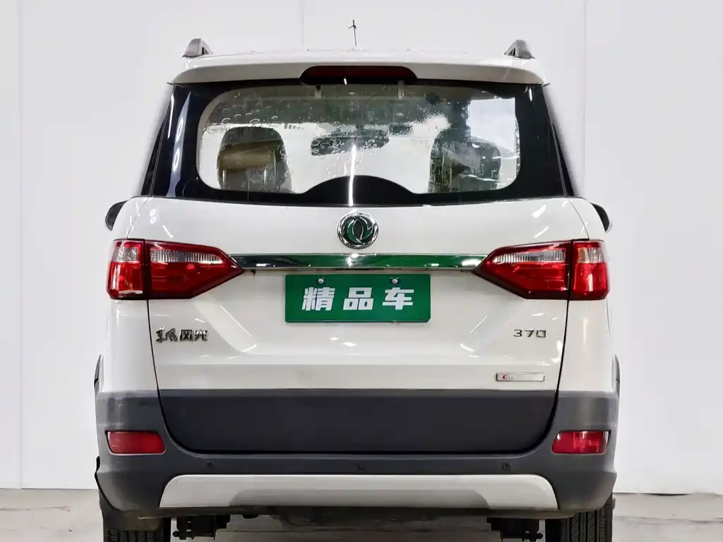 Dongfeng 370 2016 1.5L MT Ⅱ 7 мест