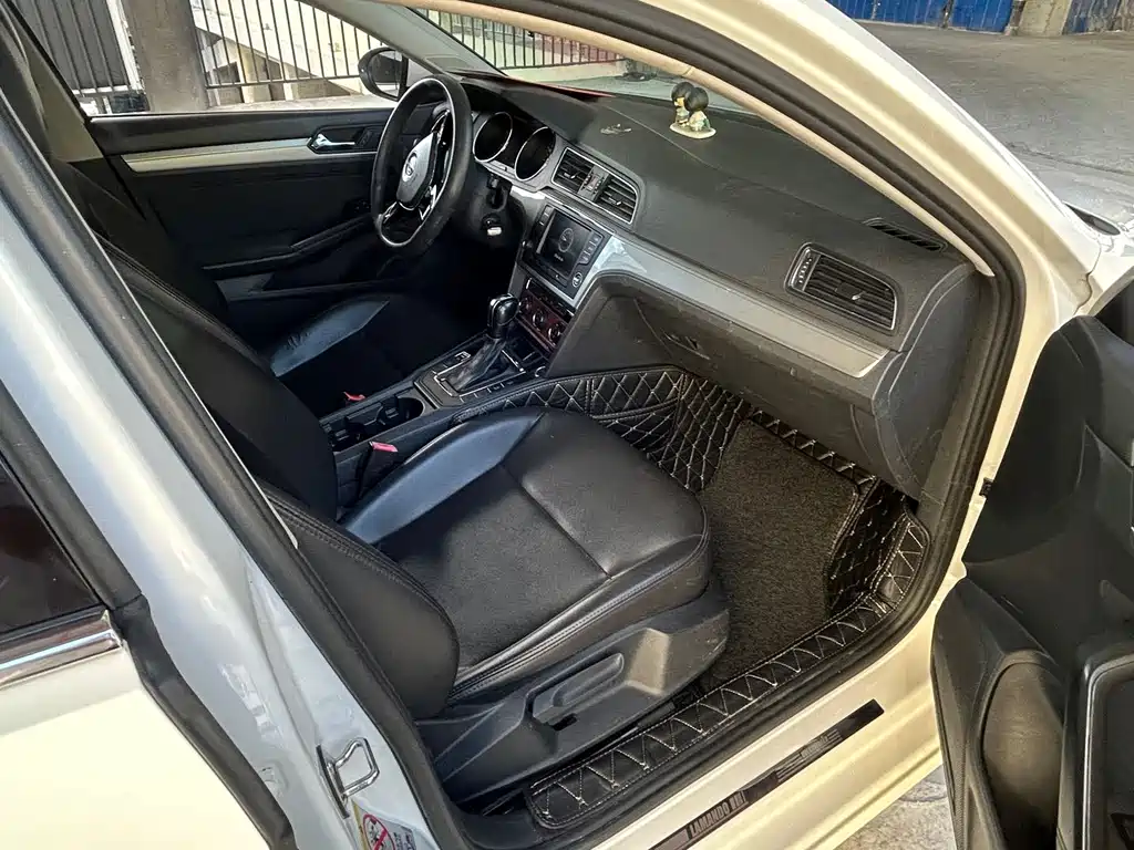 Volkswagen Lamando — миниатюра 7