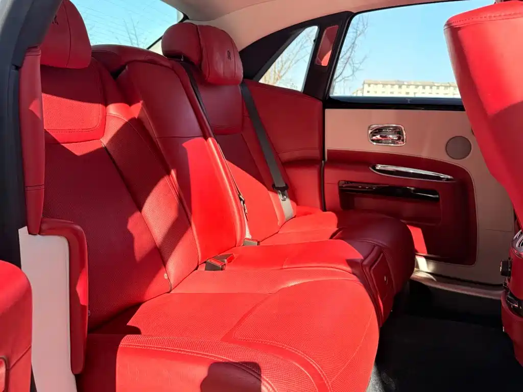 Rolls-Royce Ghost — миниатюра 4