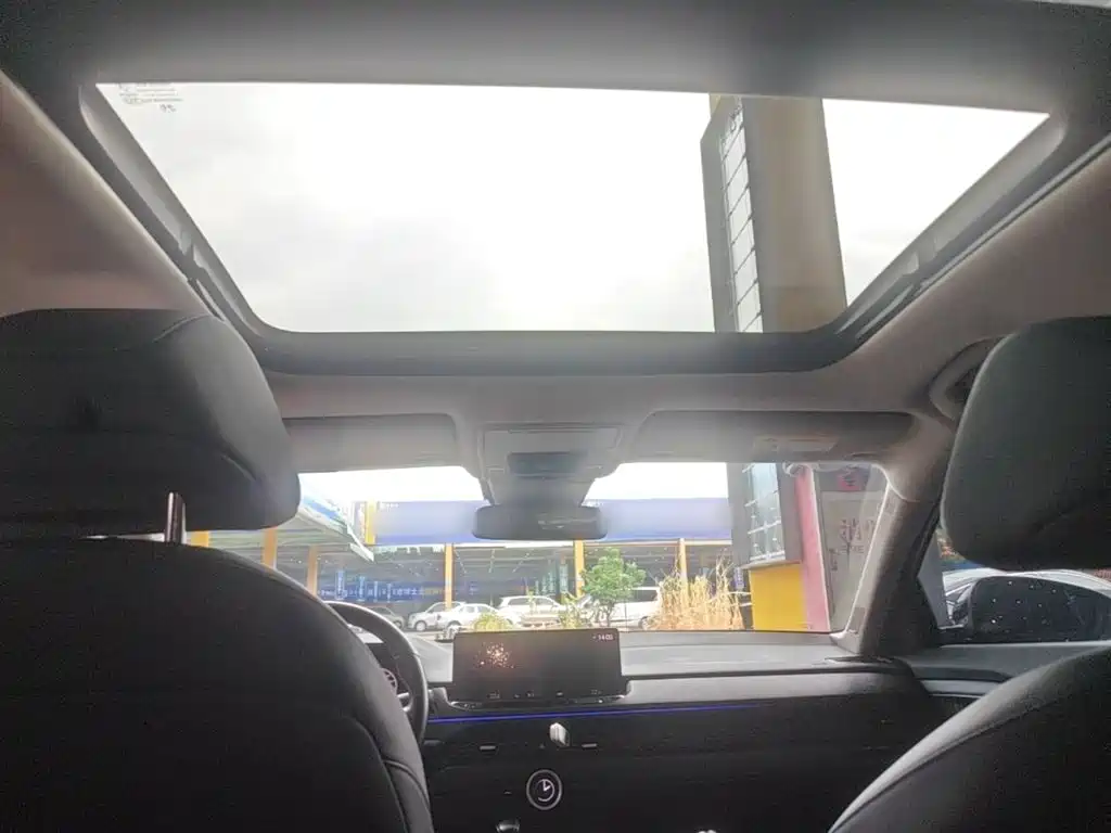 Honda Accord — миниатюра 18