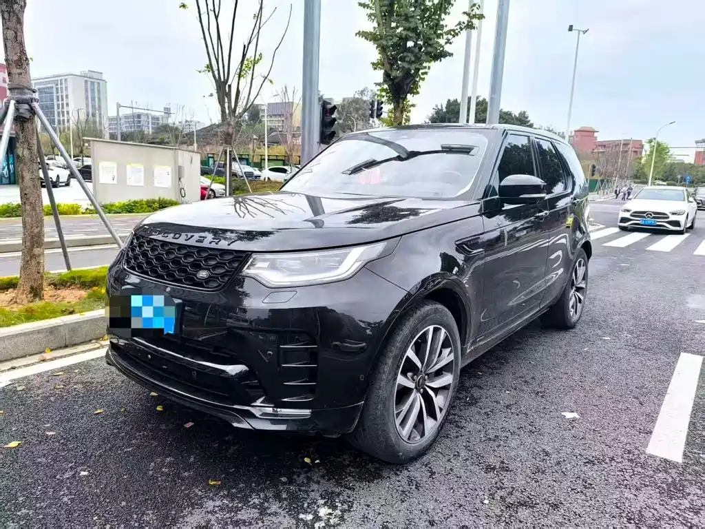 Land Rover Discovery 2022