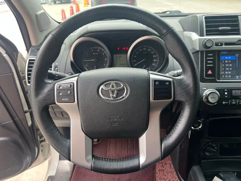 Toyota Prado — миниатюра 8