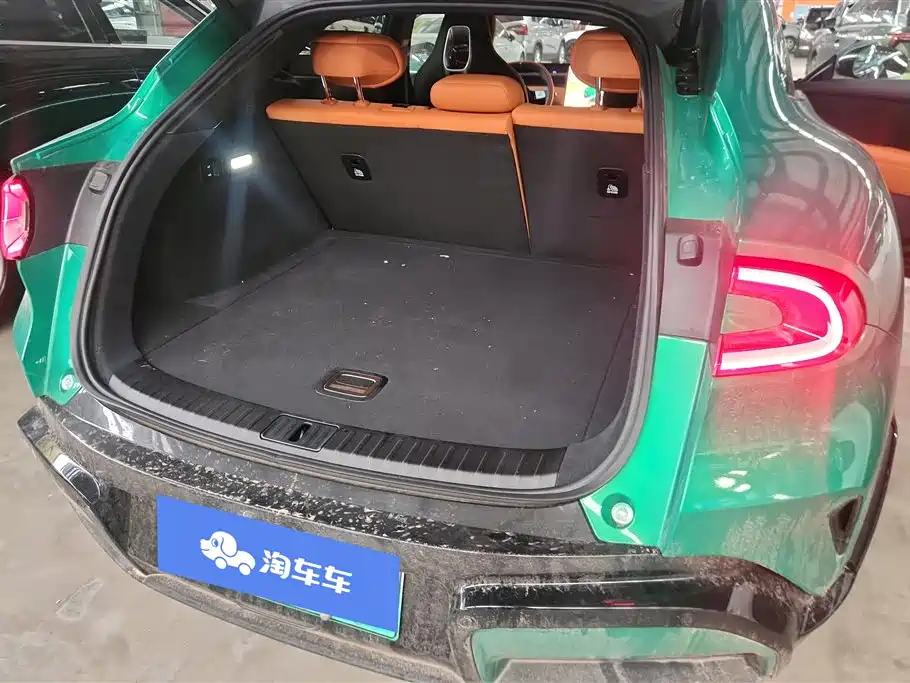 XIAOMI CAR XIAOMI YU7