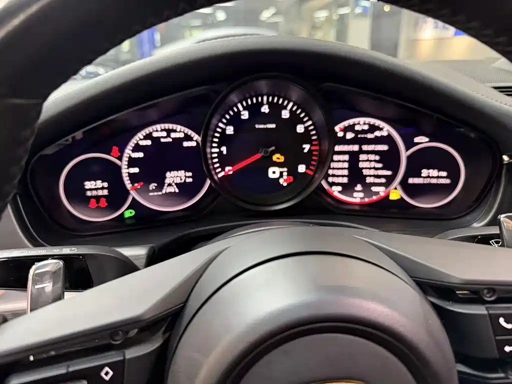 Porsche Panamera — миниатюра 8
