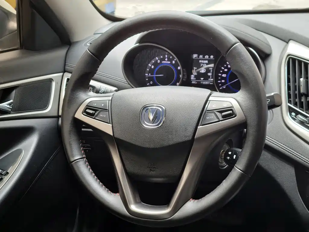 Changan Eado — миниатюра 10