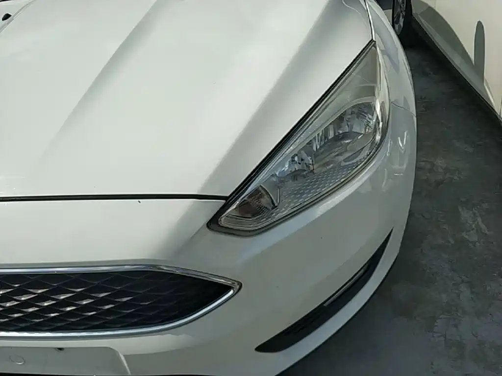 Ford Focus — миниатюра 24