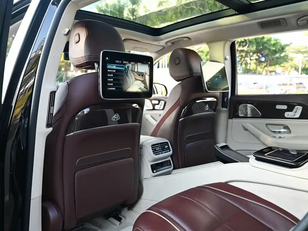 Mercedes-Benz GLS — миниатюра 18