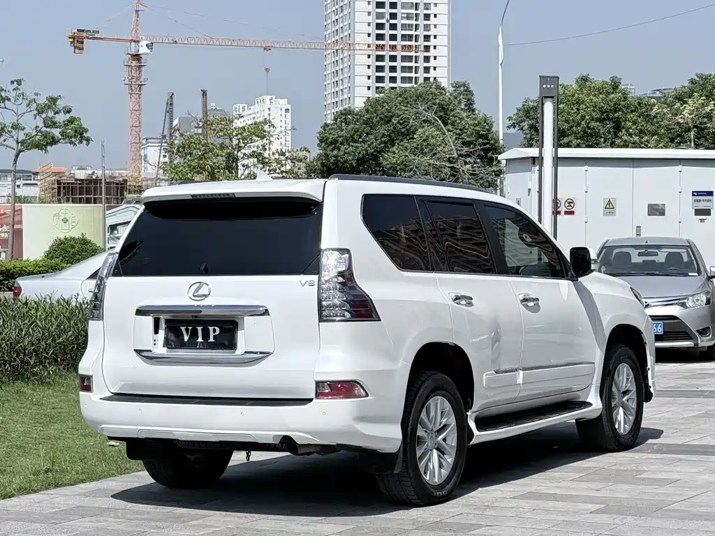 Lexus GX — миниатюра 3